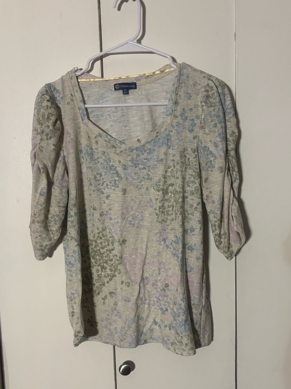 Democracy Pastel Floral V-Neck Short Sleeve Top - Light Green, Yellow, and Blue